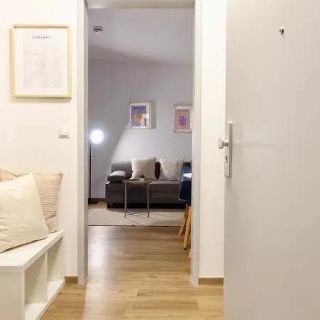 Appartement Modernes Studio-apartment Mit Privatem Stellplatz Fuer Bis Zu 4 Personen Naehe Mosel & Weinberge Und Stadtnah *