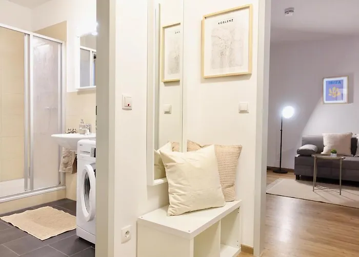 Modernes Apartment, Stadtnah, Stellplatz, Nähe Mosel