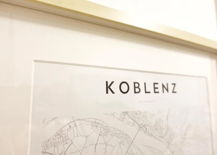 Modernes Studio-apartment Mit Privatem Stellplatz Fuer Bis Zu 4 Personen Naehe Mosel & Weinberge Und Stadtnah Apartamento *